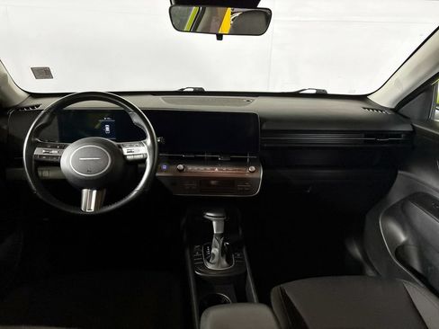 Used 2024 Hyundai Kona SEL AWD/4WD image 12