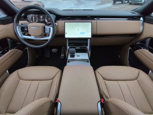 New 2026 Land Rover Range Rover Long Wheelbase SE image 12