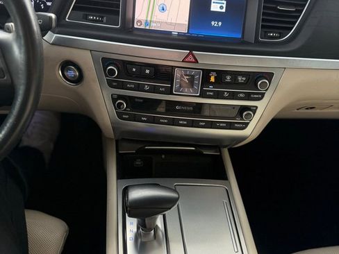 Used 2020 Genesis G80 3.8 w/ Ultimate Package 03 image 28