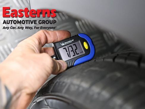 Used 2021 Tesla Model Y Performance image 24