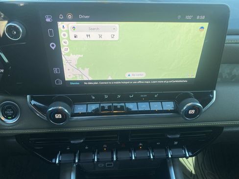Used 2024 Chevrolet Colorado ZR2 w/ Technology Package AWD/4WD image 14