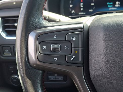 Used 2022 Chevrolet Suburban RST w/ Luxury Package AWD/4WD image 22
