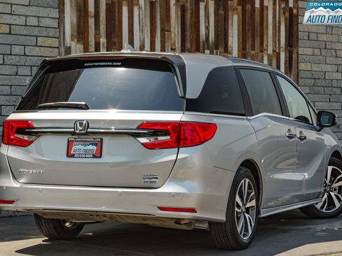 Used 2024 Honda Odyssey Touring image 7