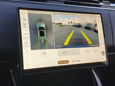 New 2025 Land Rover Range Rover Sport SE image 17