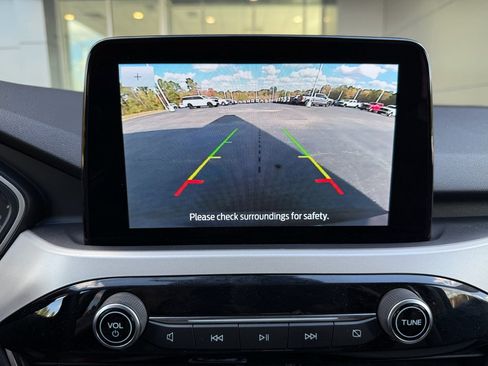 Used 2022 Ford Escape SE w/ Convenience Package image 30