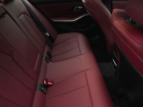 Used 2025 BMW 330i Sedan RWD image 33