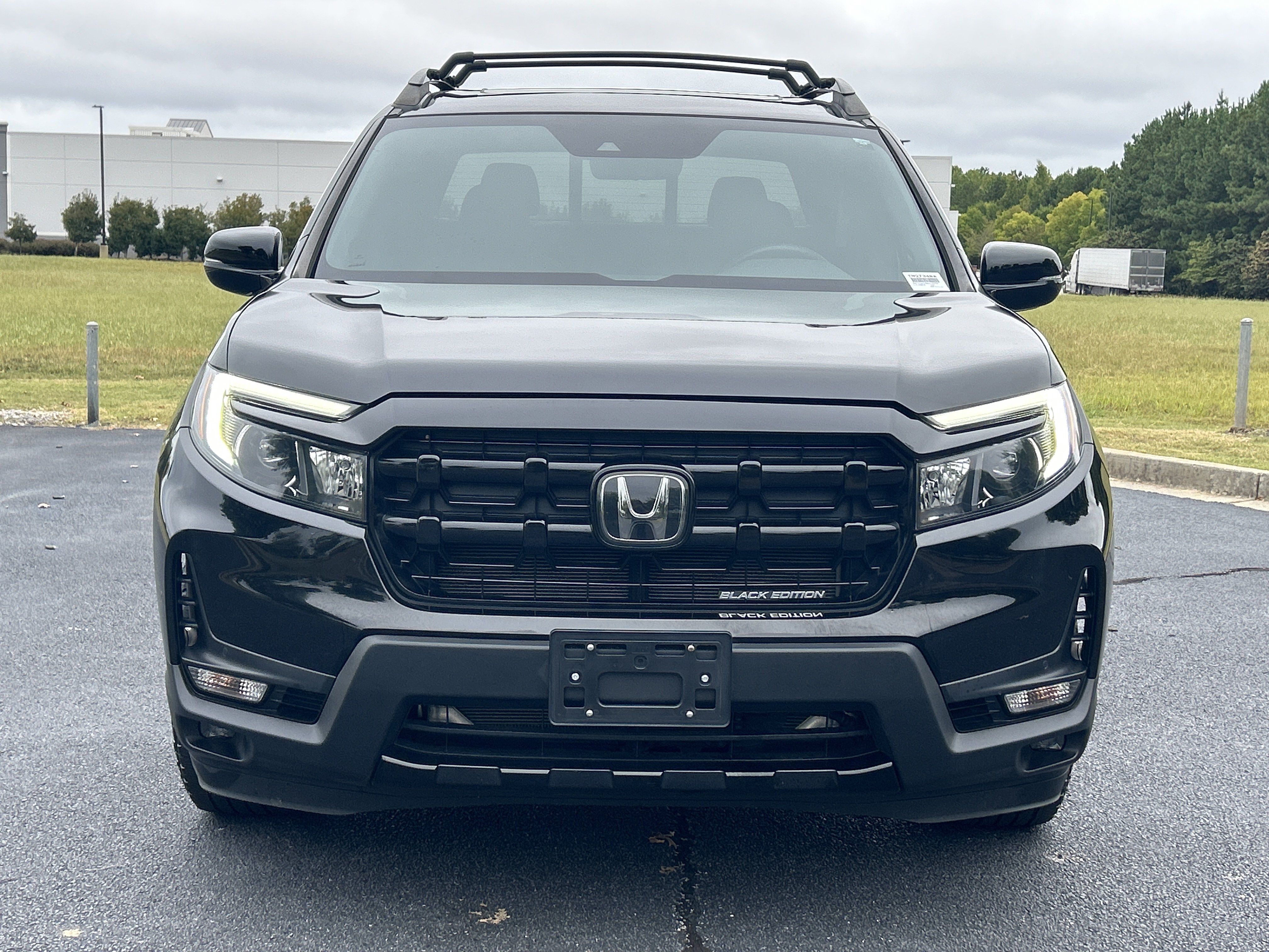 Certified 2024 Honda Ridgeline Black Edition image 3