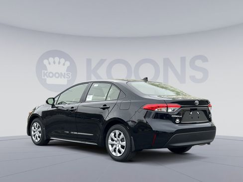 New 2026 Toyota Corolla LE image 2