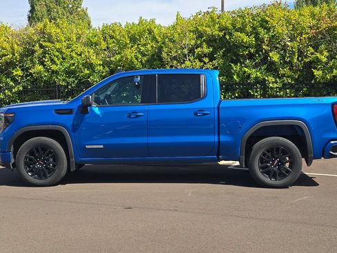 Used 2024 GMC Sierra 1500 Elevation AWD/4WD image 7