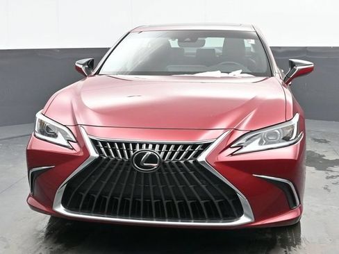 Used 2024 Lexus ES 350 w/ Premium Package FWD image 3