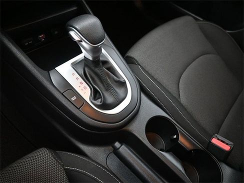 Used 2024 Kia Forte LXS image 23