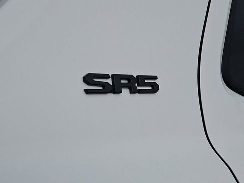 New 2026 Toyota 4Runner 2WD image 5