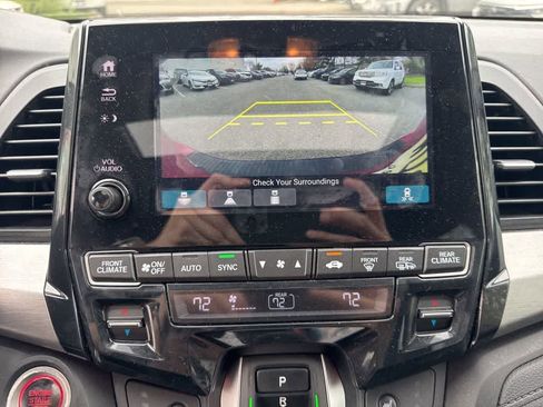 Used 2023 Honda Odyssey Sport image 15
