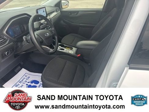 Used 2024 Ford Escape Active image 12