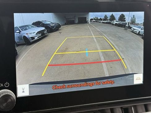 Used 2025 Toyota RAV4 XLE w/ Convenience Package image 17