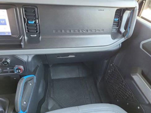 Used 2022 Ford Bronco Black Diamond AWD/4WD image 26