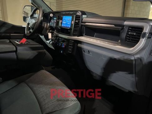 Used 2024 Ford F250 XLT image 26