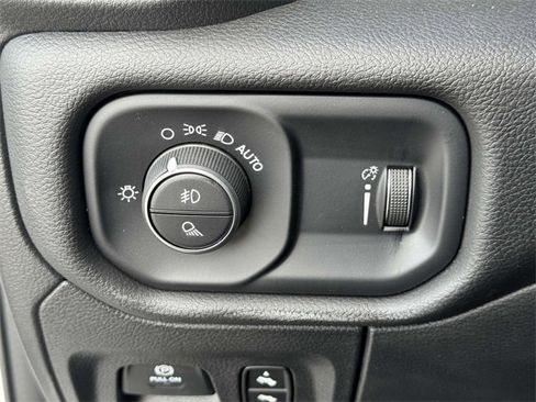New 2025 RAM 1500 Big Horn image 9