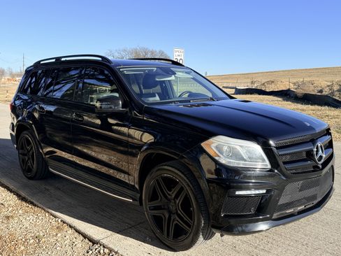 Used 2015 Mercedes-Benz GL 450 4MATIC image 13