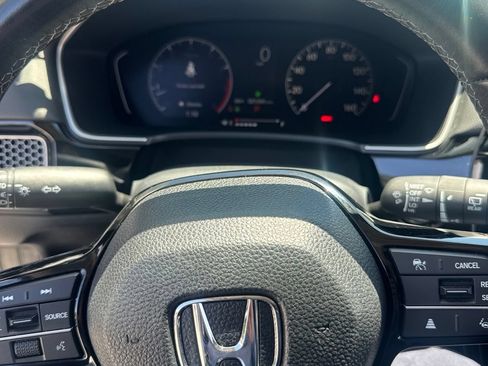 Used 2024 Honda Civic EX-L image 9