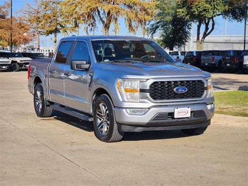 Used 2022 Ford F150 XL w/ STX Appearance Package image 3