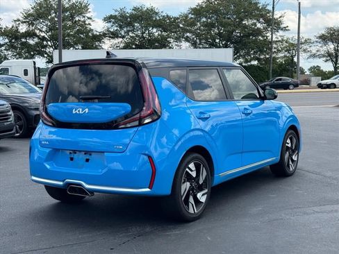 Certified 2024 Kia Soul GT-Line FWD image 3