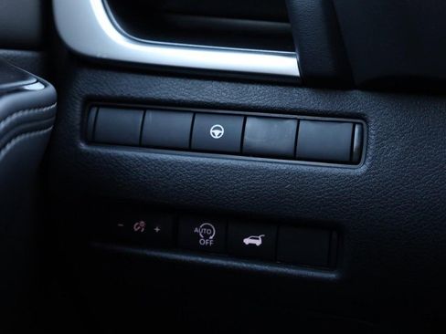 New 2026 Nissan Rogue SV image 18