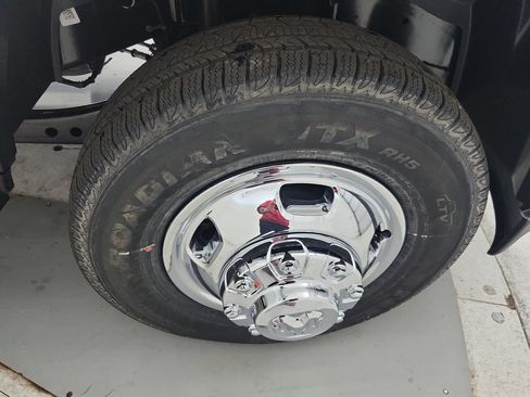 New 2026 RAM 3500 Tradesman AWD/4WD image 33