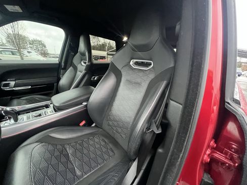 Used 2020 Land Rover Range Rover Sport SVR image 17