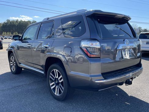 Used 2016 Toyota 4Runner Limited image 4