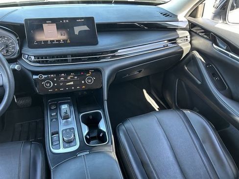 Certified 2023 INFINITI QX60 Pure FWD image 17