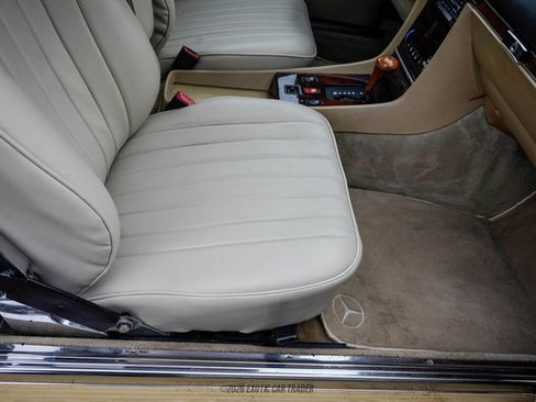 Used 1988 Mercedes-Benz 560 SL image 55