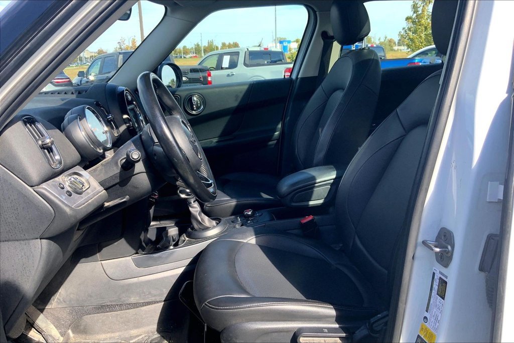Used 2019 MINI Cooper Countryman ALL4 AWD/4WD image 9