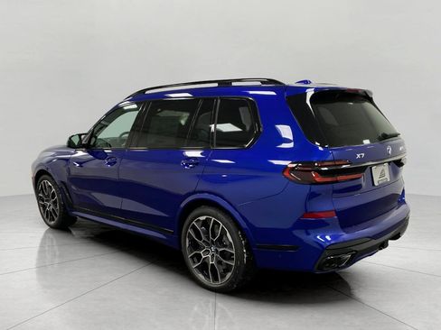 New 2026 BMW X7 M60i image 10