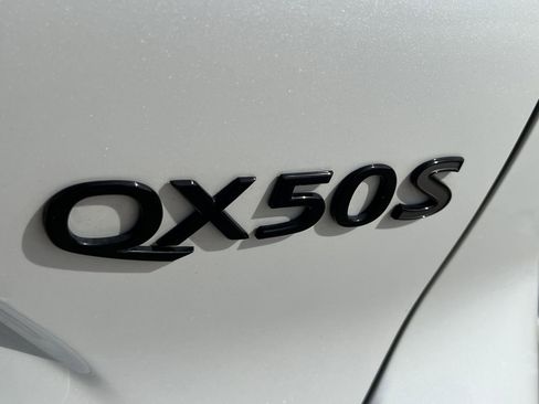 Used 2023 INFINITI QX50 Sport w/ Cargo Package image 5