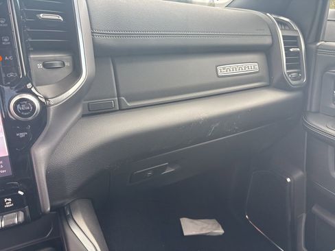 New 2026 RAM 2500 Laramie AWD/4WD image 25