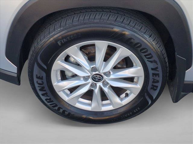 Certified 2022 Toyota Corolla Cross LE w/ Moonroof Package AWD/4WD image 24