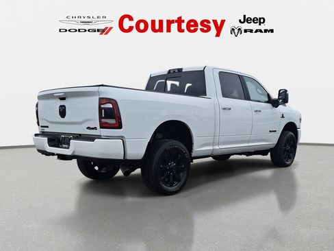 Certified 2024 RAM 2500 Big Horn w/ Night Edition image 5