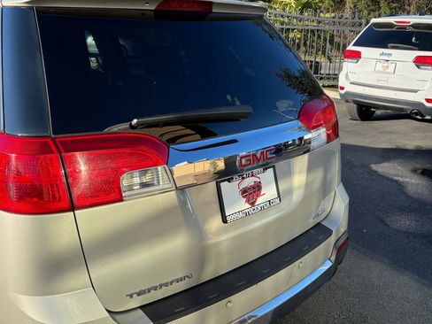 Used 2014 GMC Terrain SLT image 7