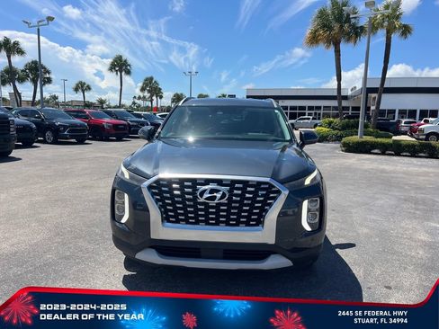 Used 2020 Hyundai Palisade SEL FWD image 2