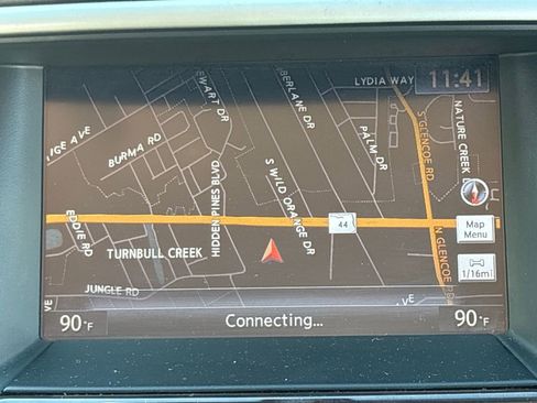 Used 2015 Nissan Pathfinder SL w/ SL Tech Package image 25