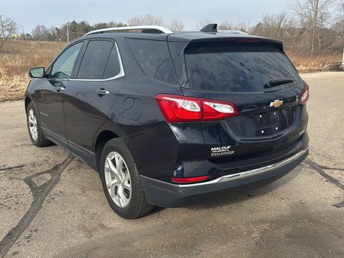 Used 2021 Chevrolet Equinox Premier image 3