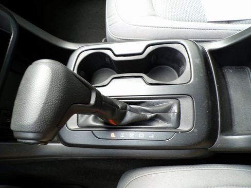 Used 2021 Chevrolet Colorado W/T w/ Custom Special Edition image 28