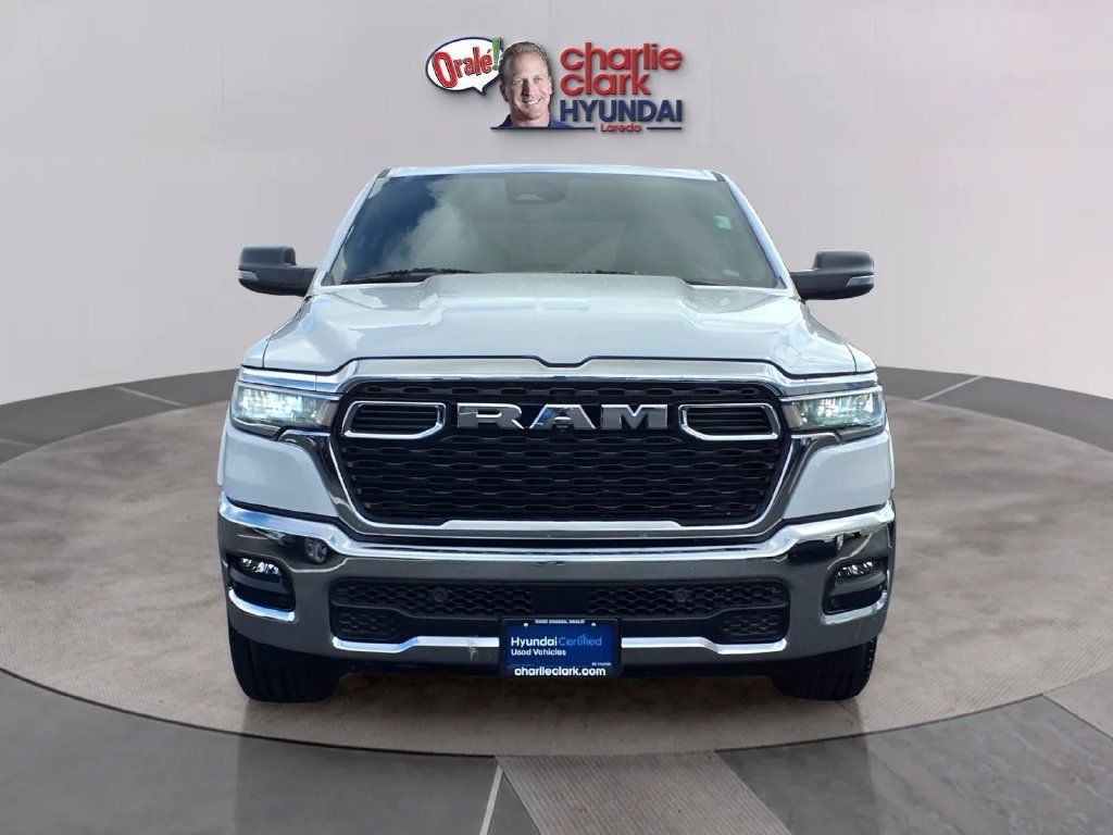 Used 2026 RAM 1500 Big Horn AWD/4WD image 8