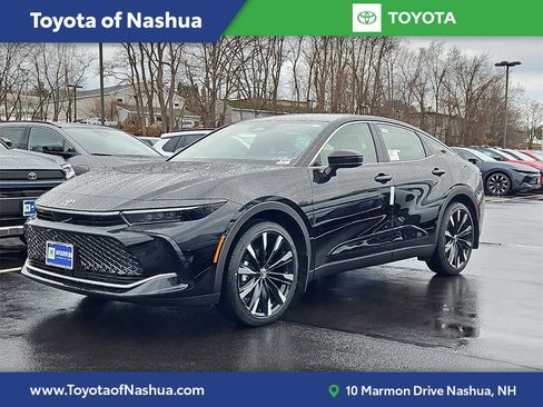 New 2026 Toyota Crown Platinum image 1