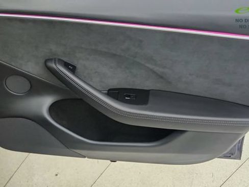 Used 2025 Tesla Model 3 Long Range AWD/4WD image 24