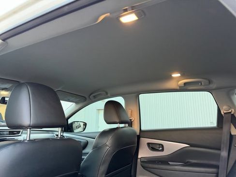 Used 2023 Nissan Murano SV w/ SV Midnight Edition Package AWD/4WD image 20