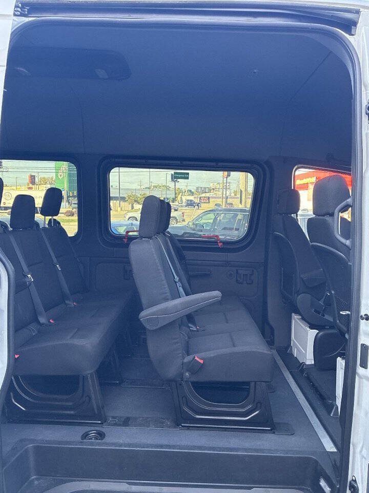 Used 2026 Mercedes-Benz Sprinter 2500 image 21
