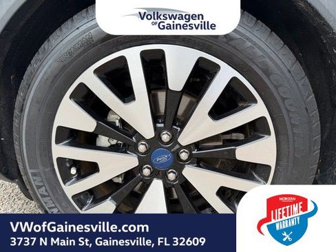 Used 2020 Ford Escape SE Sport image 29