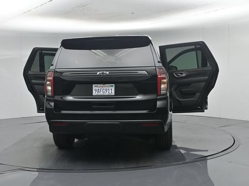 Used 2022 Chevrolet Tahoe Z71 w/ Luxury Package AWD/4WD image 40